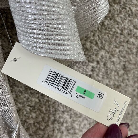 Eliza J Dress Womens 8 Champagne Ruched Side Flutter Sleeve Long Formal Gown NWT - Picture 6 of 10